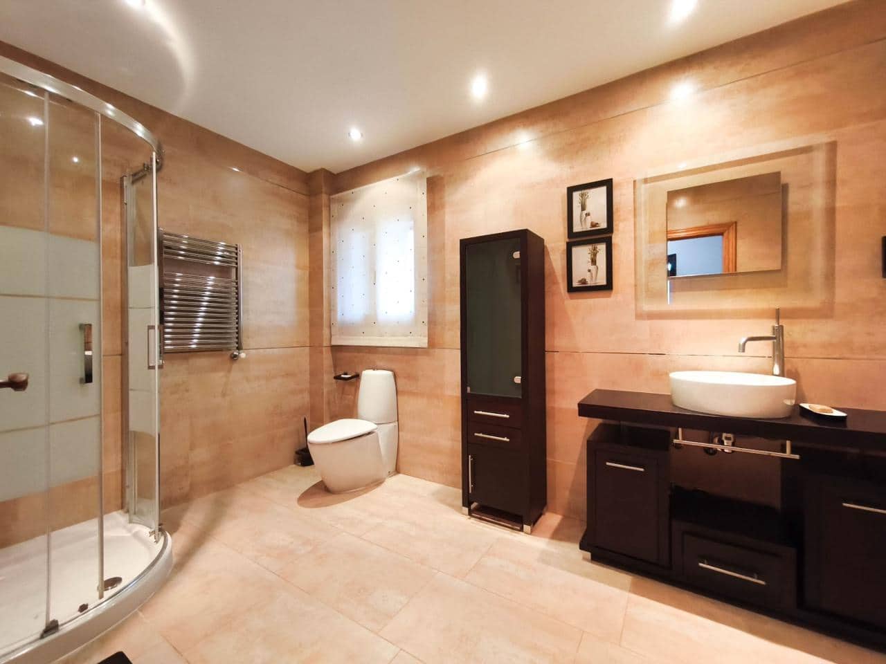 4 makuuhuone Huvila myytävänä paikassa Sant Antoni de Portmany mukana uima-altaan 
autotalli - 1 700 000 € (Ref: 9770936)