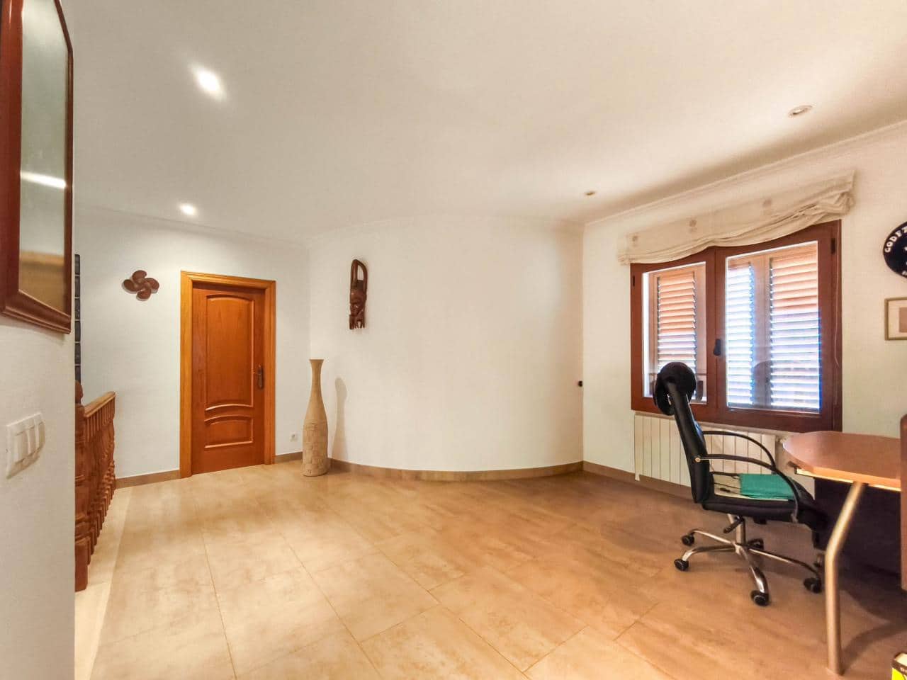 4 makuuhuone Huvila myytävänä paikassa Sant Antoni de Portmany mukana uima-altaan 
autotalli - 1 700 000 € (Ref: 9770936)