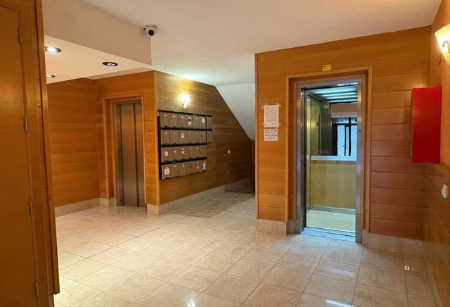 Oficina de 6 habitaciones en Ibiza / Eivissa ciudad en alquiler - 3.400 € (Ref: 9823485)