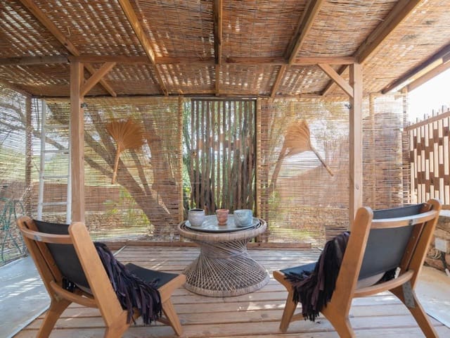 5 soveværelse Finca/Landehus til salg i Sant Antoni de Portmany med swimmingpool - € 2.600.000 (Ref: 9844050)