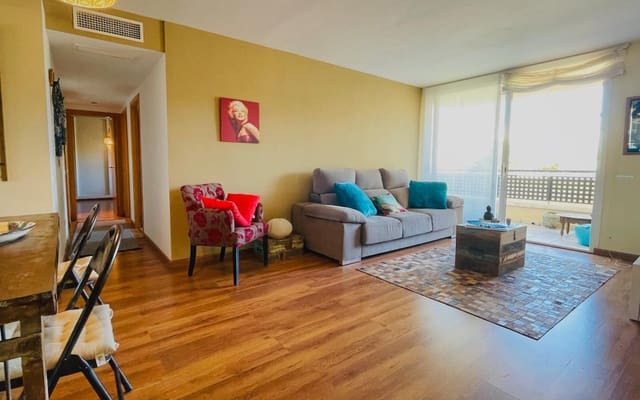 3 soveværelse Lejlighed til salg i Ibiza by med swimmingpool garage - € 695.000 (Ref: 9867622)