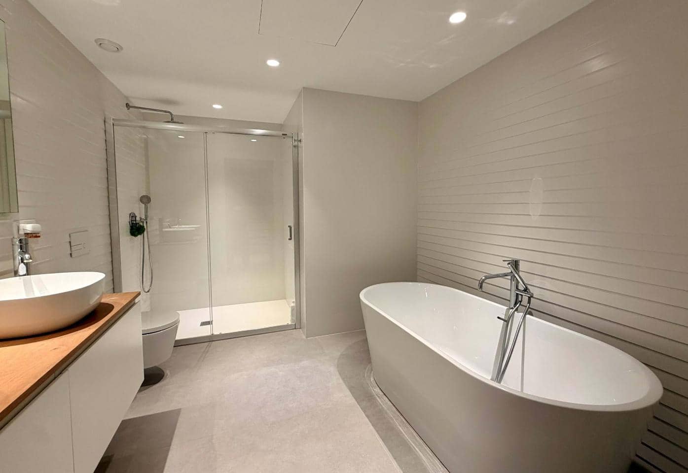 5 soverom Villa til salgs i Talamanca med svømmebasseng garasje - € 2 470 000 (Ref: 9904984)