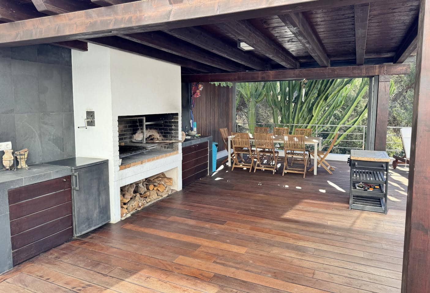 5 bedroom Villa for rent in Ibiza / Eivissa town with pool garage - € 7,000 (Ref: 9950228)