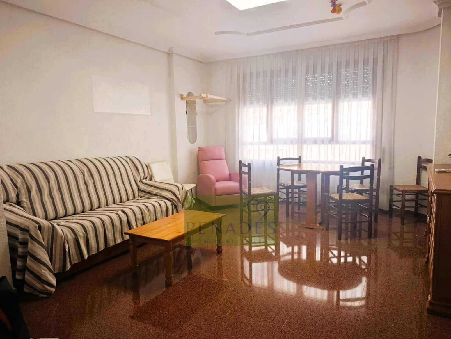 4 sypialnia Apartament do wynajęcia w Ontinyent - 295 € (Ref: 10004143)