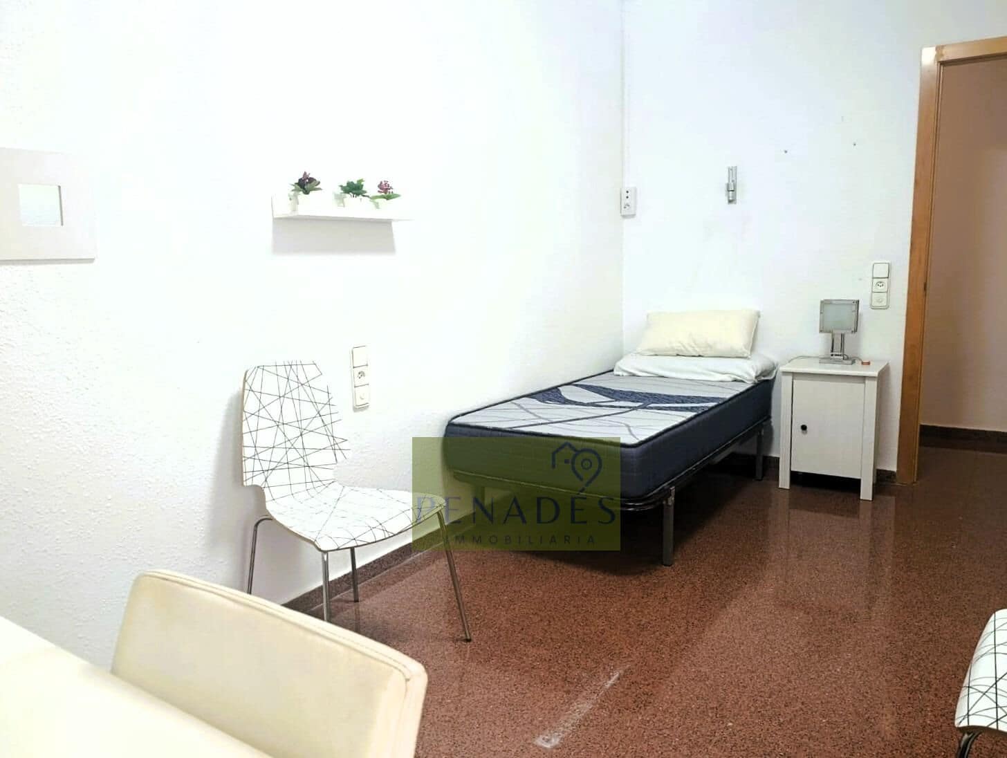 4 sypialnia Apartament do wynajęcia w Ontinyent - 295 € (Ref: 10004143)