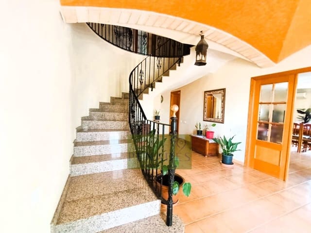 5 quarto Moradia para venda em Ontinyent - 350 000 € (Ref: 10094562)
