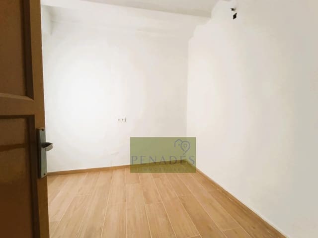 5 soverom Hus til salgs i Ontinyent - € 110 000 (Ref: 10094563)
