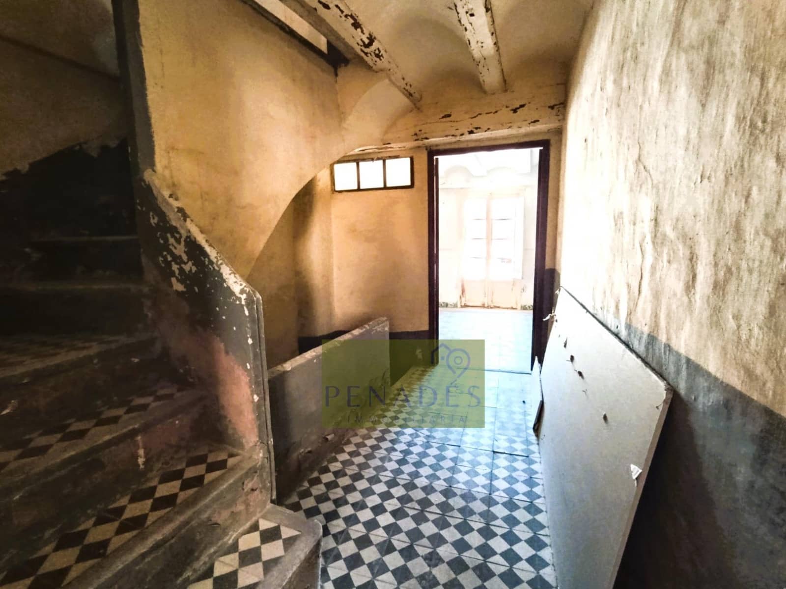 5 soverom Hus til salgs i Ontinyent - € 110 000 (Ref: 10094563)