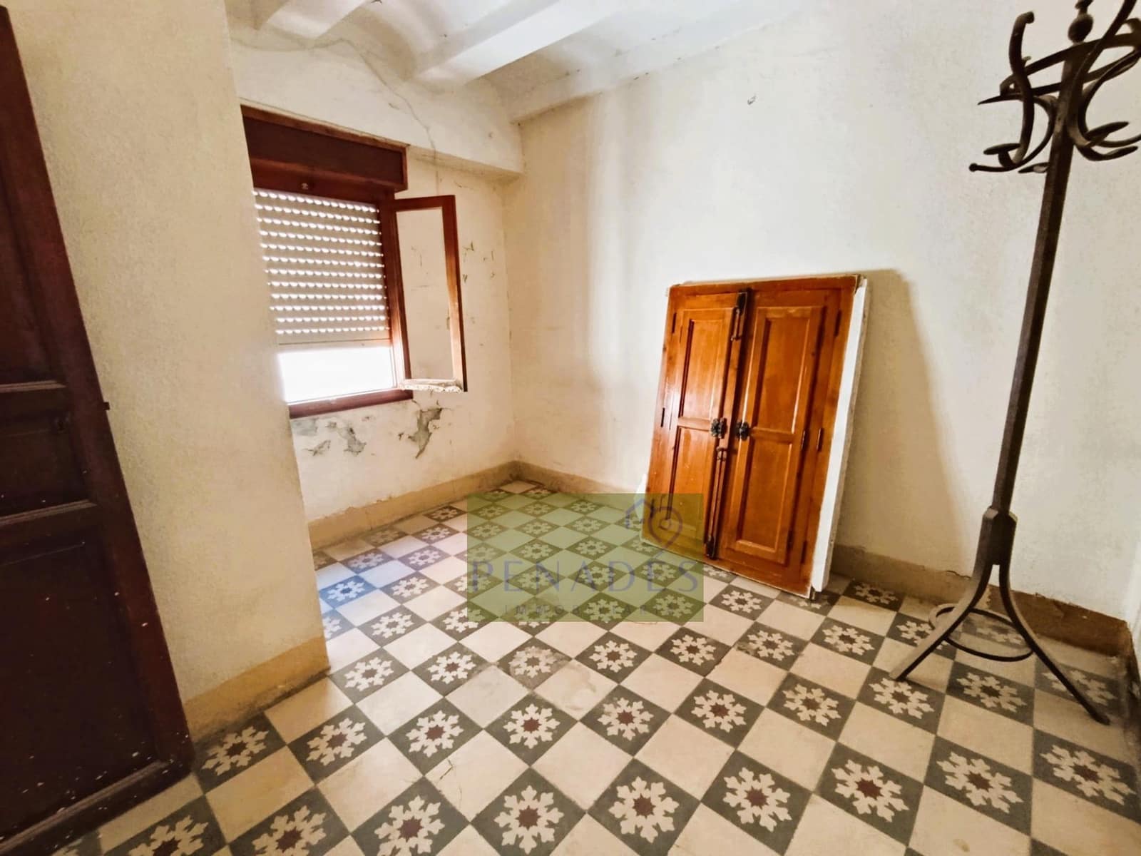 5 soverom Hus til salgs i Ontinyent - € 110 000 (Ref: 10094563)