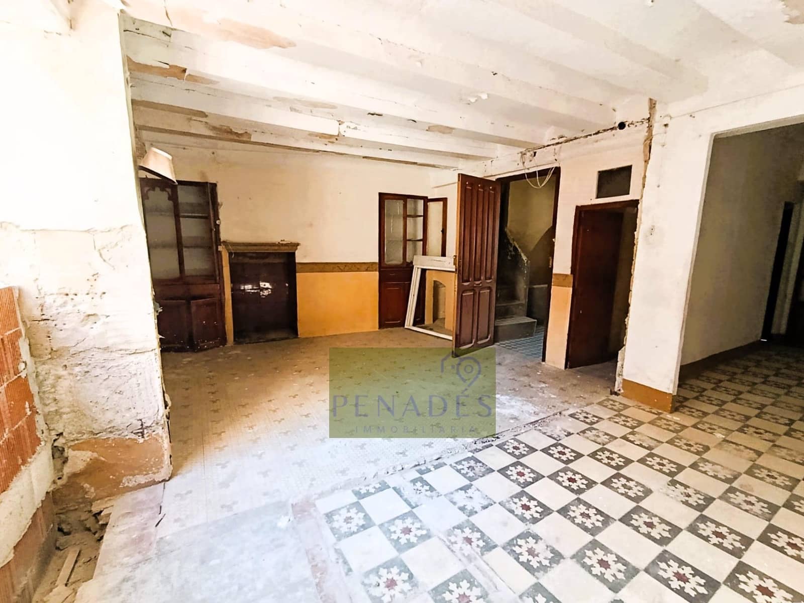 5 soverom Hus til salgs i Ontinyent - € 110 000 (Ref: 10094563)