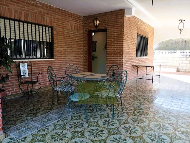 4 chambre Villa/Maison à vendre à Ontinyent avec piscine - 245 000 € (Ref: 10100416)