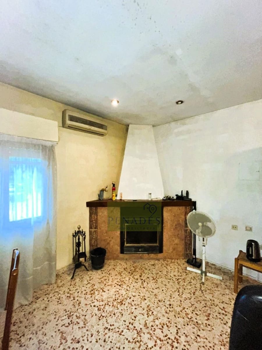 3 bedroom Villa for sale in Ontinyent with pool - € 210,000 (Ref: 10166864)