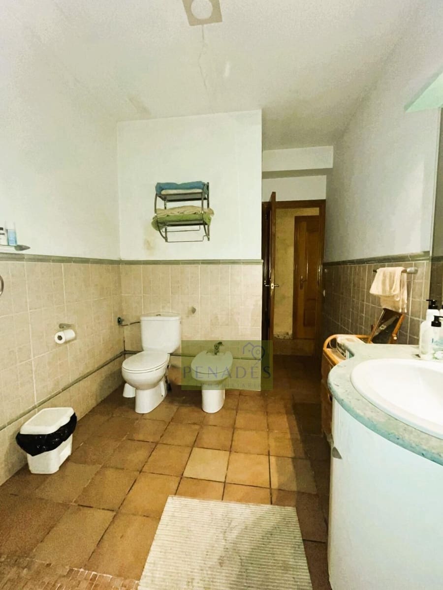 3 bedroom Villa for sale in Ontinyent with pool - € 210,000 (Ref: 10166864)