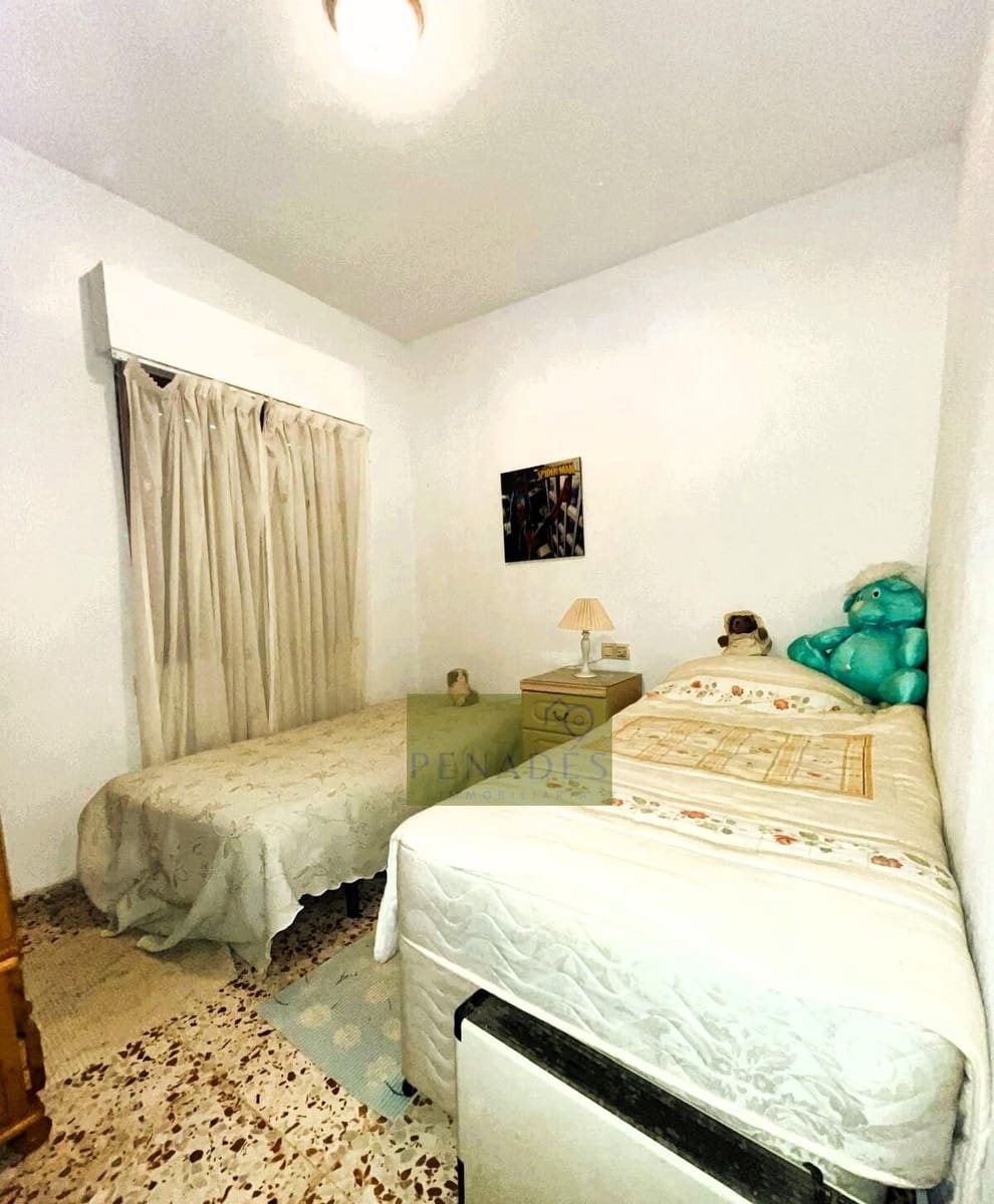 3 bedroom Villa for sale in Ontinyent with pool - € 210,000 (Ref: 10166864)