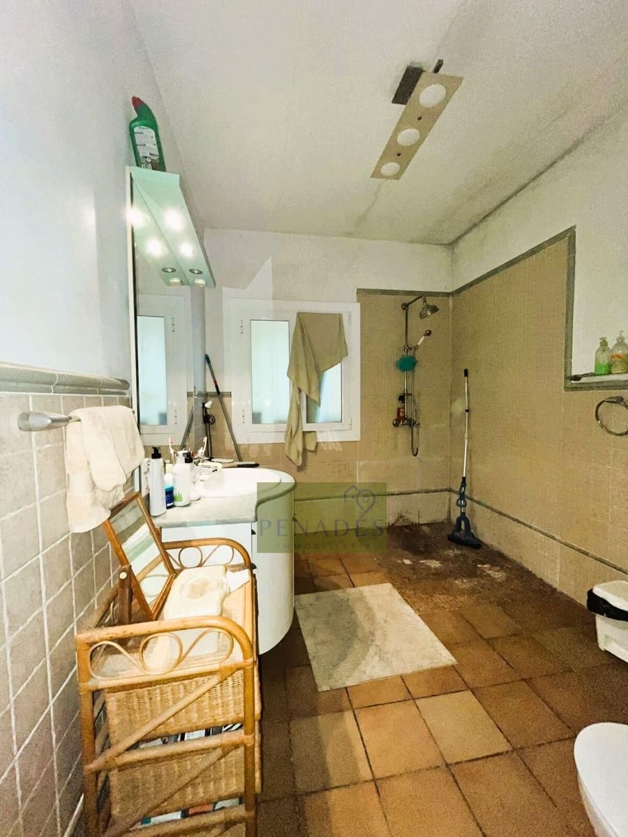3 bedroom Villa for sale in Ontinyent with pool - € 210,000 (Ref: 10166864)