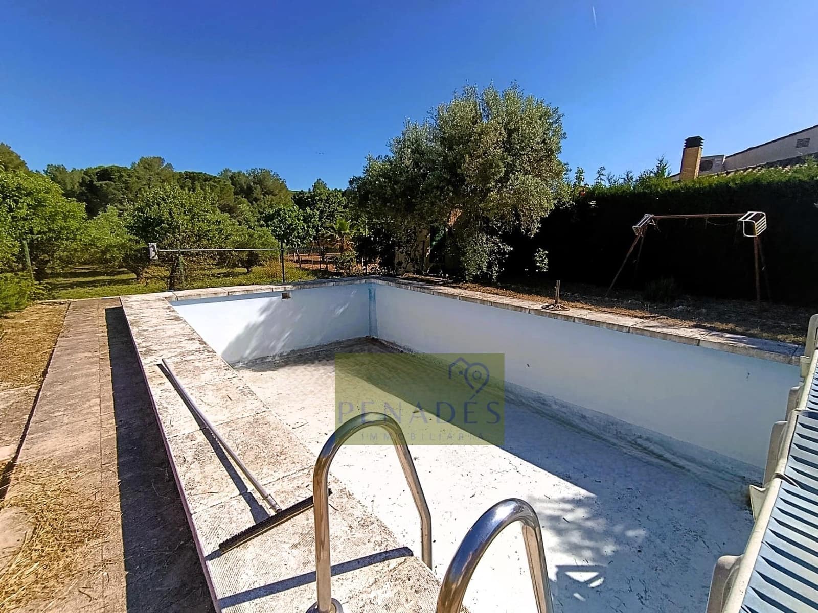 3 bedroom Villa for sale in Ontinyent with pool - € 210,000 (Ref: 10166864)