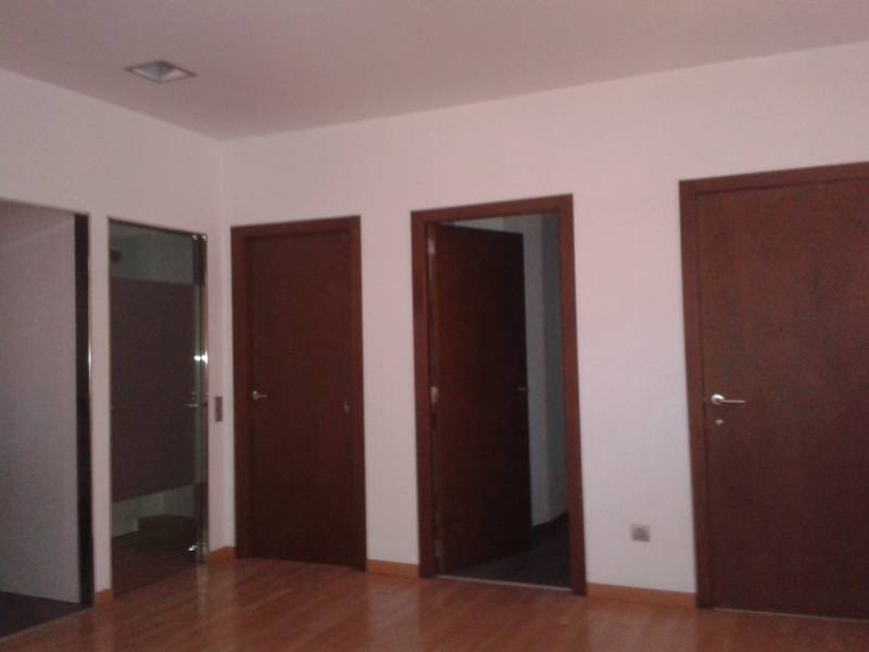 Kaupallinen myytävänä paikassa Ontinyent - 79 990 € (Ref: 2109505)