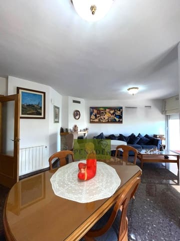 4 sovrum Radhus till salu i Ontinyent med garage - 300 000 € (Ref: 2109581)