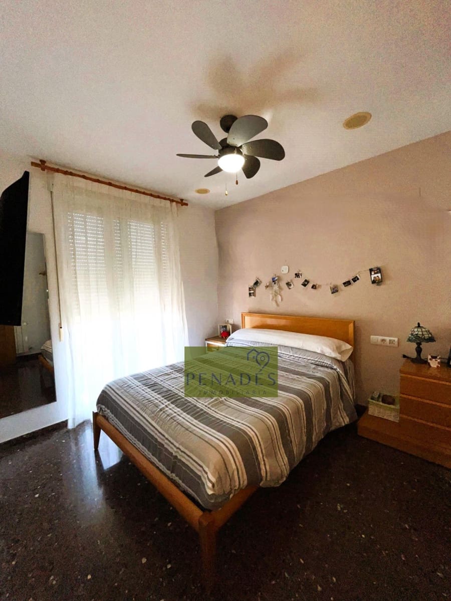 4 soveværelse Rækkehus til salg i Ontinyent med garage - € 300.000 (Ref: 2109581)