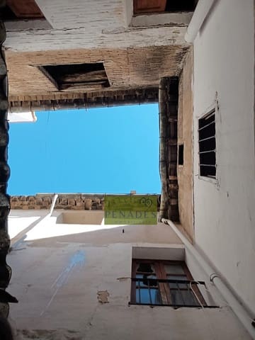 4 bedroom Townhouse for sale in Ontinyent - € 85,000 (Ref: 2109785)