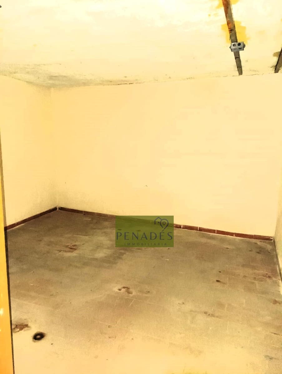 4 bedroom Townhouse for sale in Ontinyent - € 85,000 (Ref: 2109785)