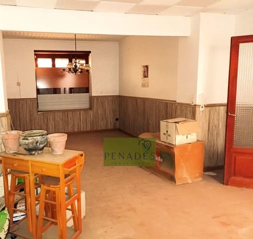 4 bedroom Townhouse for sale in Ontinyent - € 85,000 (Ref: 2109785)