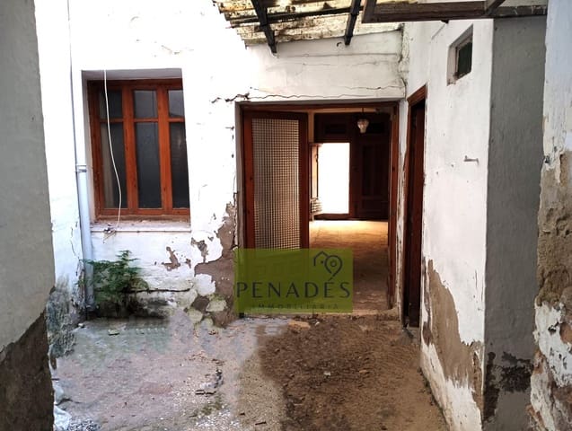 4 bedroom Townhouse for sale in Ontinyent - € 85,000 (Ref: 2109785)