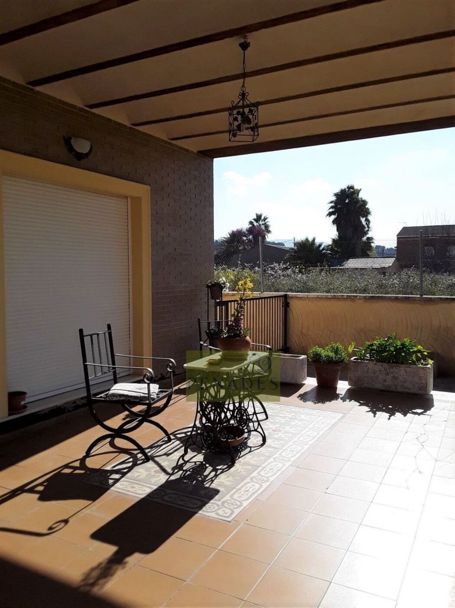 Chalet de 7 habitaciones en Ontinyent en venta con piscina - 600.000 € (Ref: 5609047)