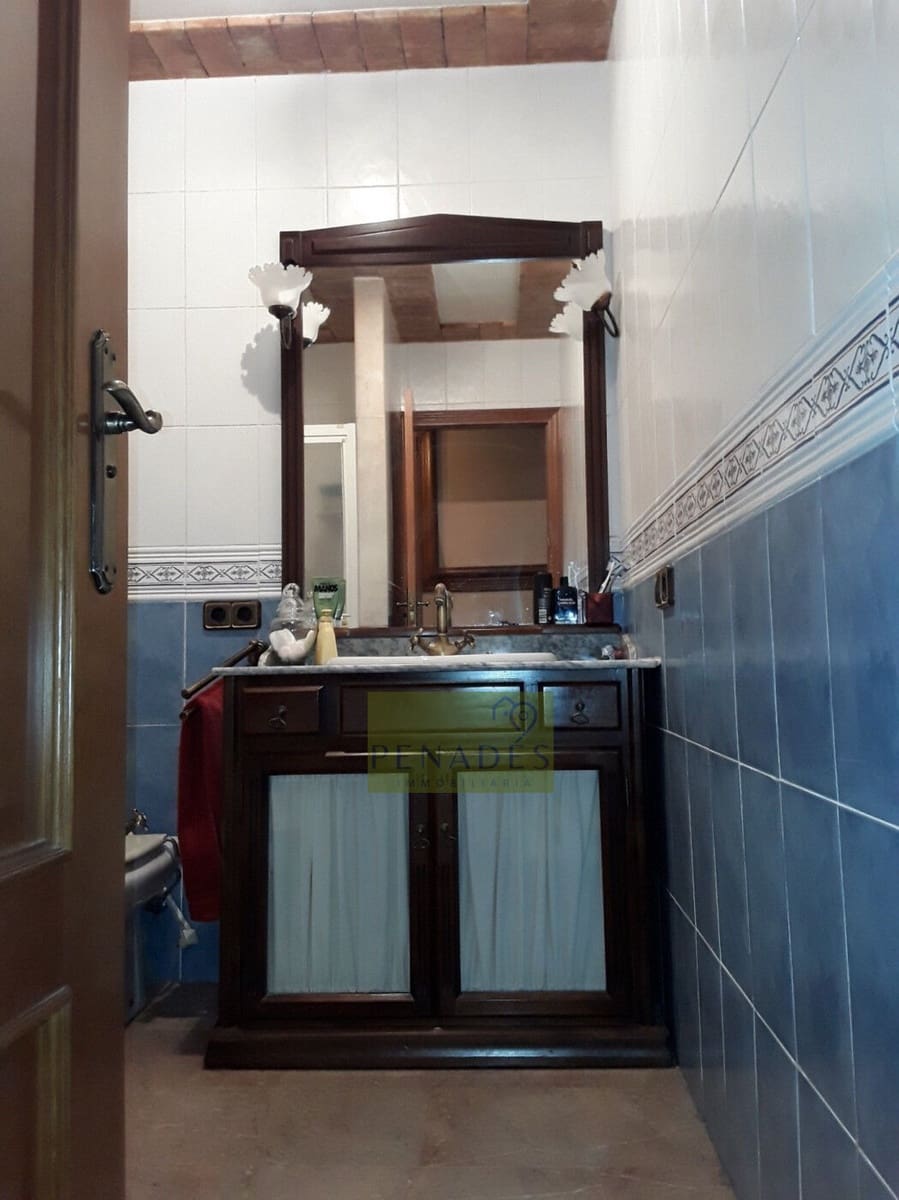 Chalet de 7 habitaciones en Ontinyent en venta con piscina - 600.000 € (Ref: 5609047)