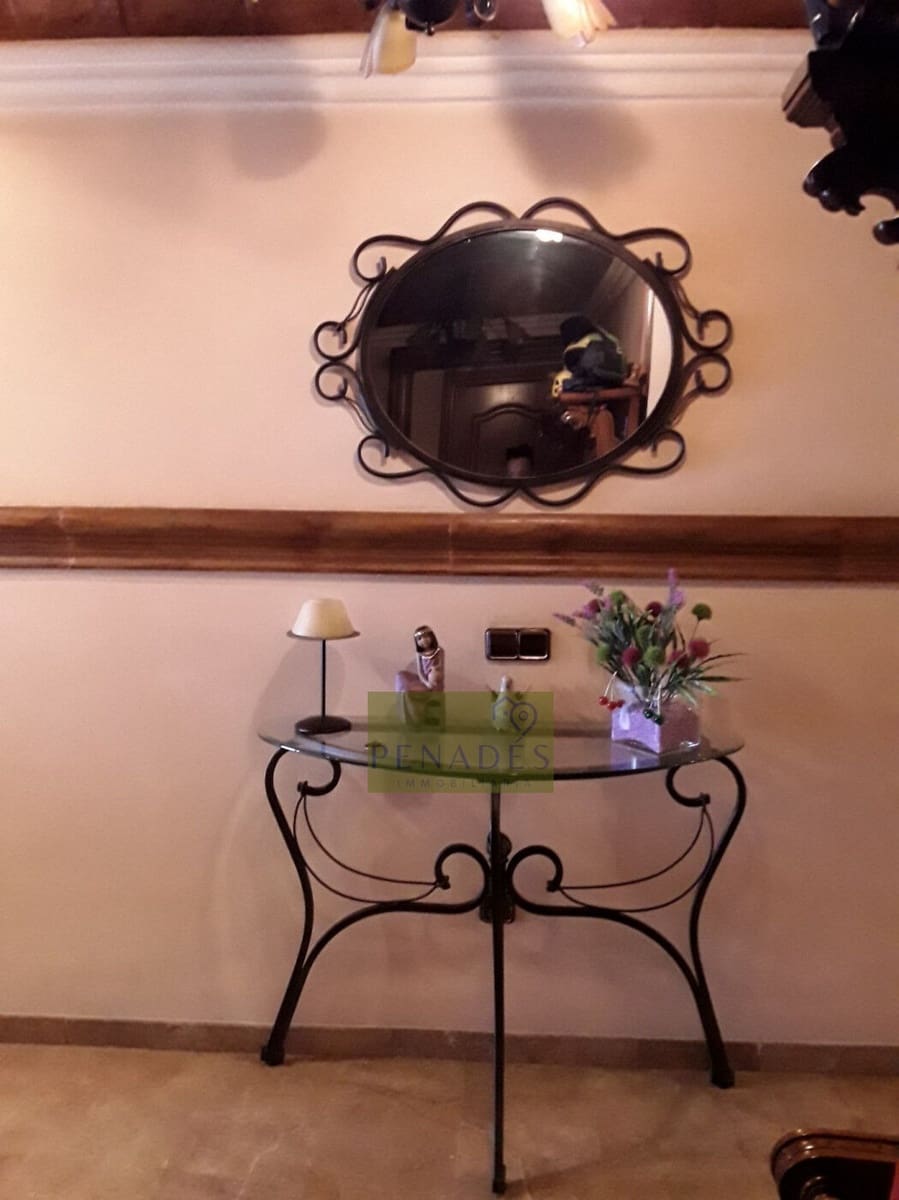 Chalet de 7 habitaciones en Ontinyent en venta con piscina - 600.000 € (Ref: 5609047)