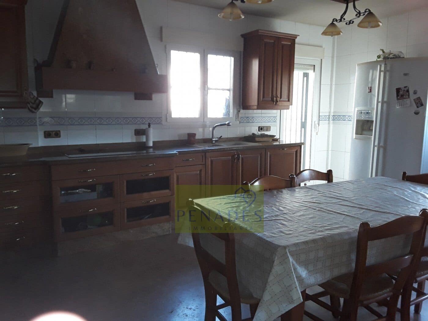 Chalet de 7 habitaciones en Ontinyent en venta con piscina - 600.000 € (Ref: 5609047)