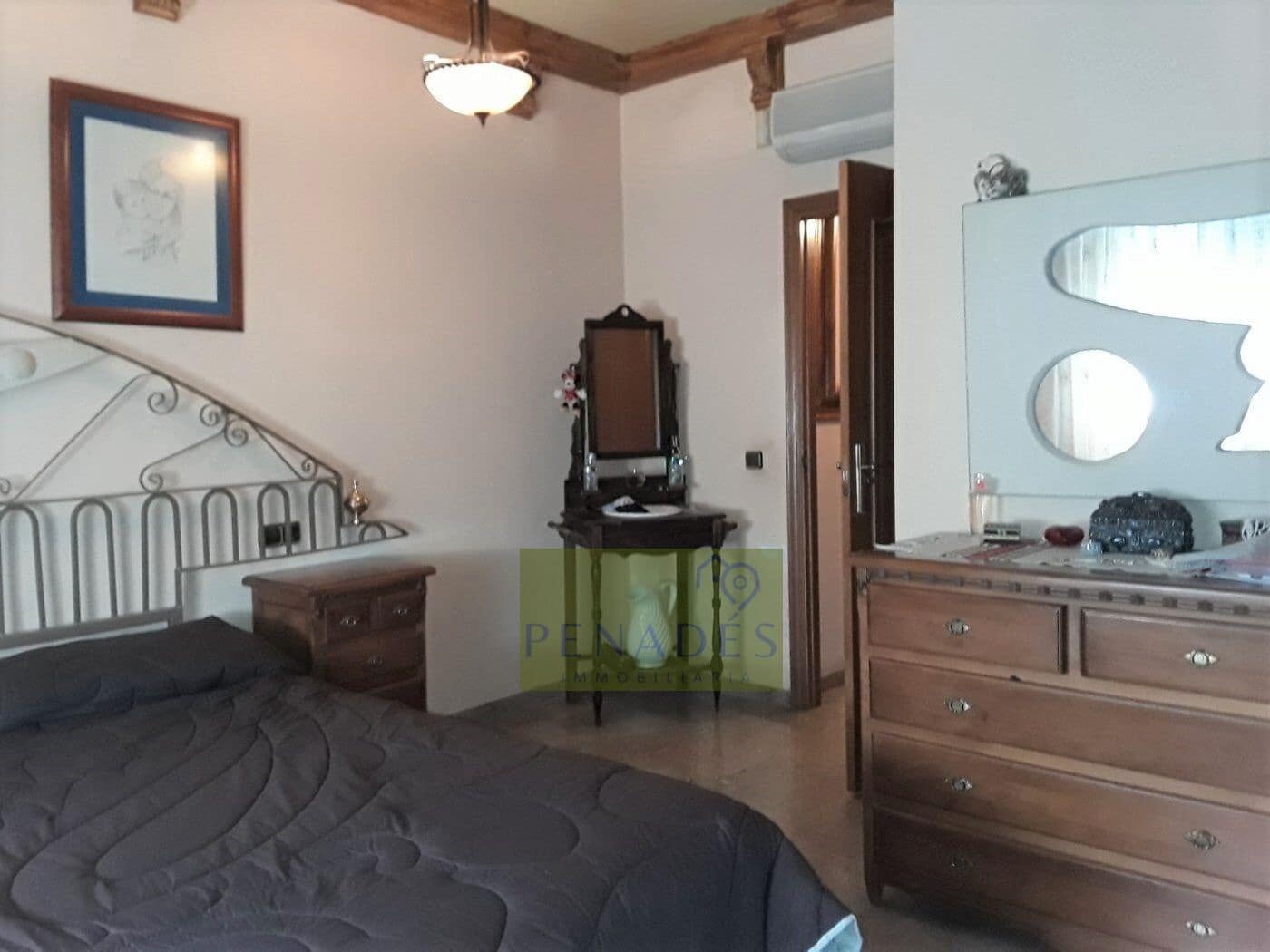 Chalet de 7 habitaciones en Ontinyent en venta con piscina - 600.000 € (Ref: 5609047)