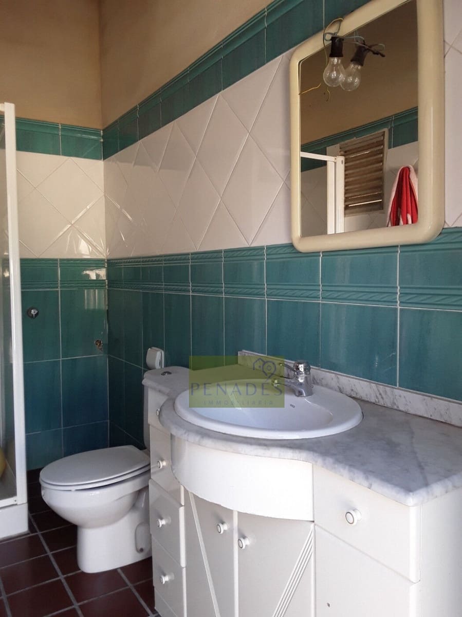 Chalet de 7 habitaciones en Ontinyent en venta con piscina - 600.000 € (Ref: 5609047)