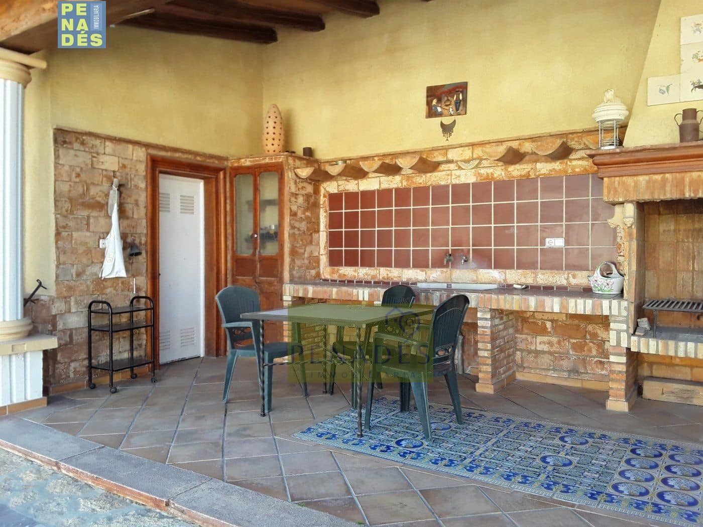 Chalet de 7 habitaciones en Ontinyent en venta con piscina - 600.000 € (Ref: 5609047)