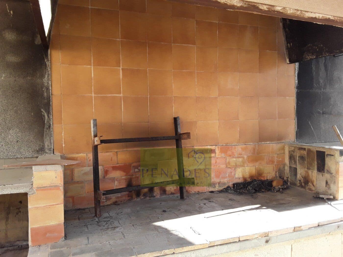 Chalet de 7 habitaciones en Ontinyent en venta con piscina - 600.000 € (Ref: 5609047)