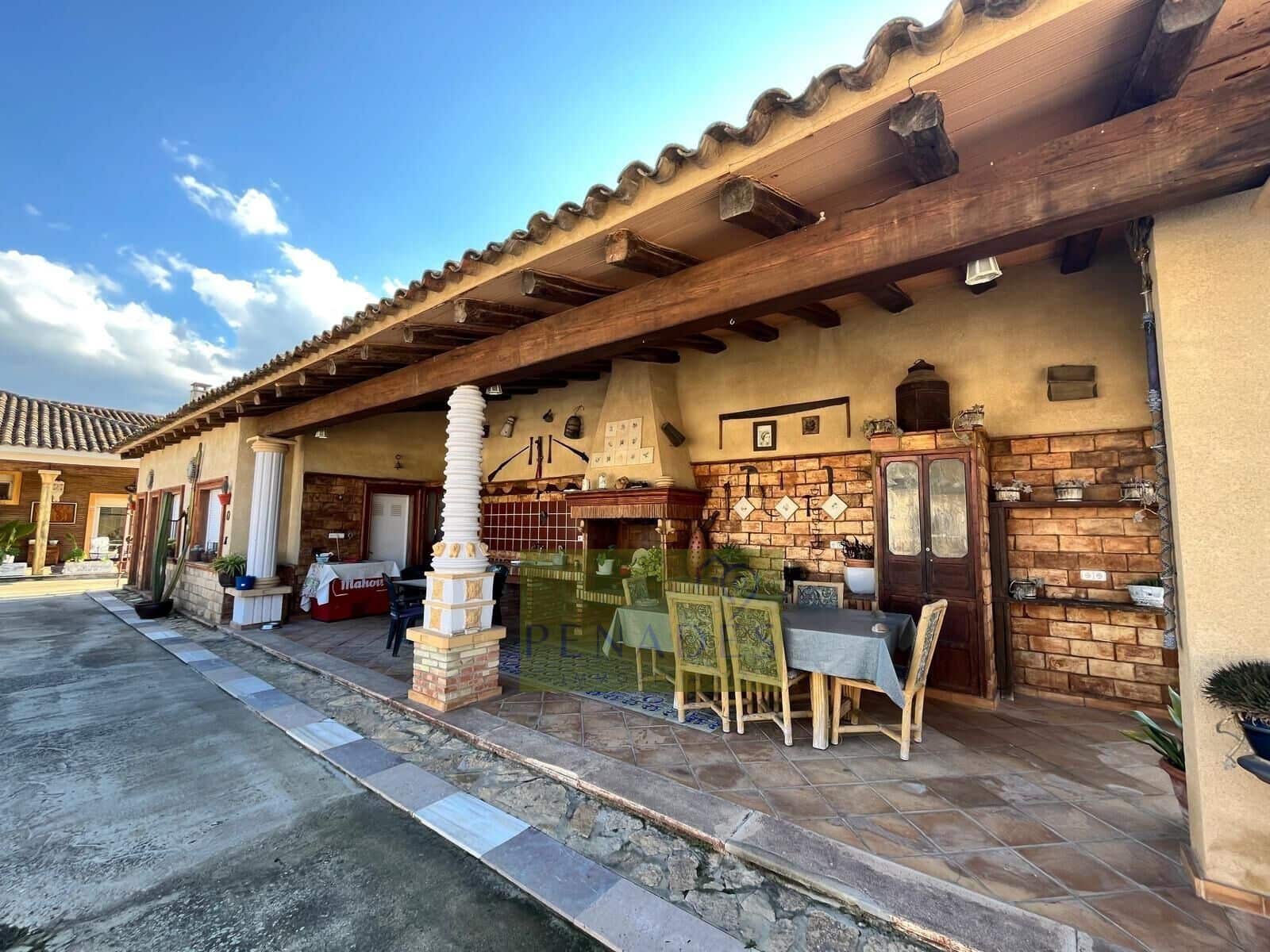 7 slaapkamer Villa te koop in Ontinyent met zwembad - € 600.000 (Ref: 5609047)