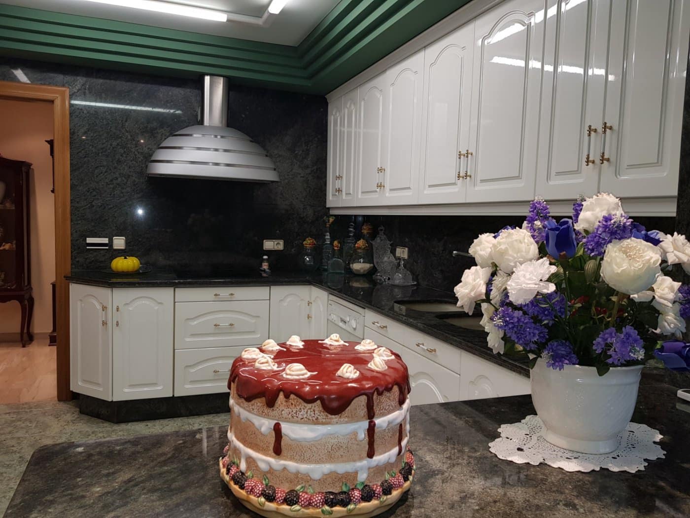 5 soveværelse Rækkehus til salg i Albaida med garage - € 550.000 (Ref: 6198513)