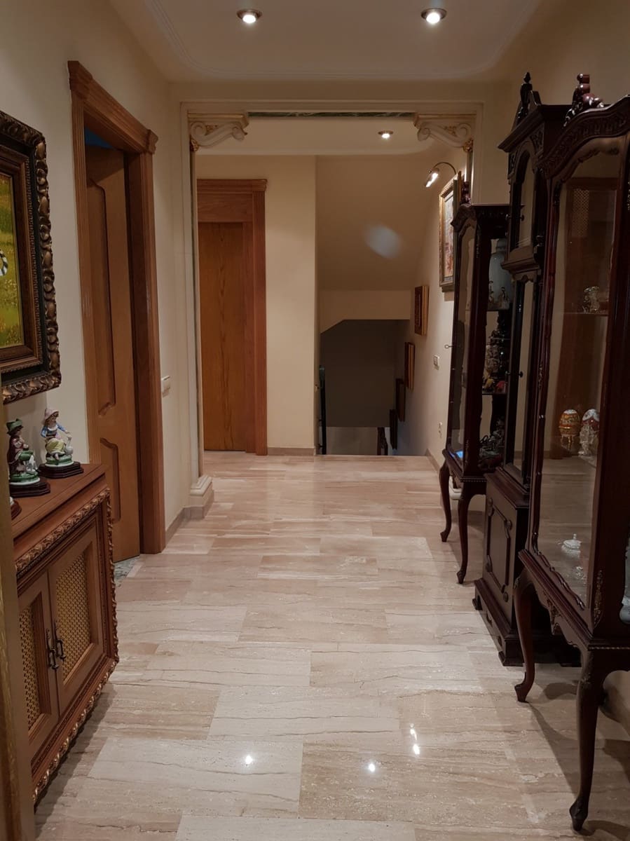 5 soveværelse Rækkehus til salg i Albaida med garage - € 550.000 (Ref: 6198513)