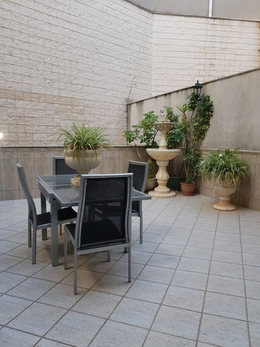 5 soveværelse Rækkehus til salg i Albaida med garage - € 550.000 (Ref: 6198513)