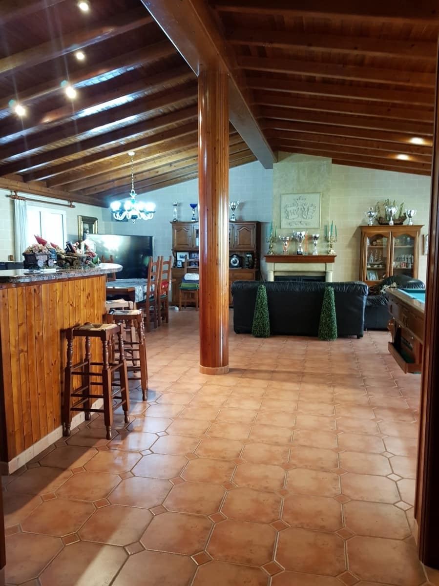 5 soveværelse Rækkehus til salg i Albaida med garage - € 550.000 (Ref: 6198513)