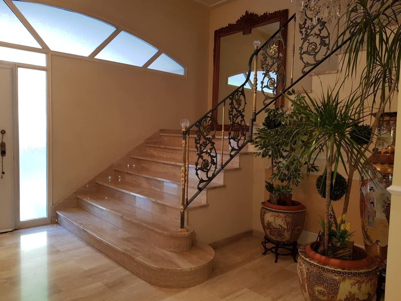 5 soveværelse Rækkehus til salg i Albaida med garage - € 550.000 (Ref: 6198513)