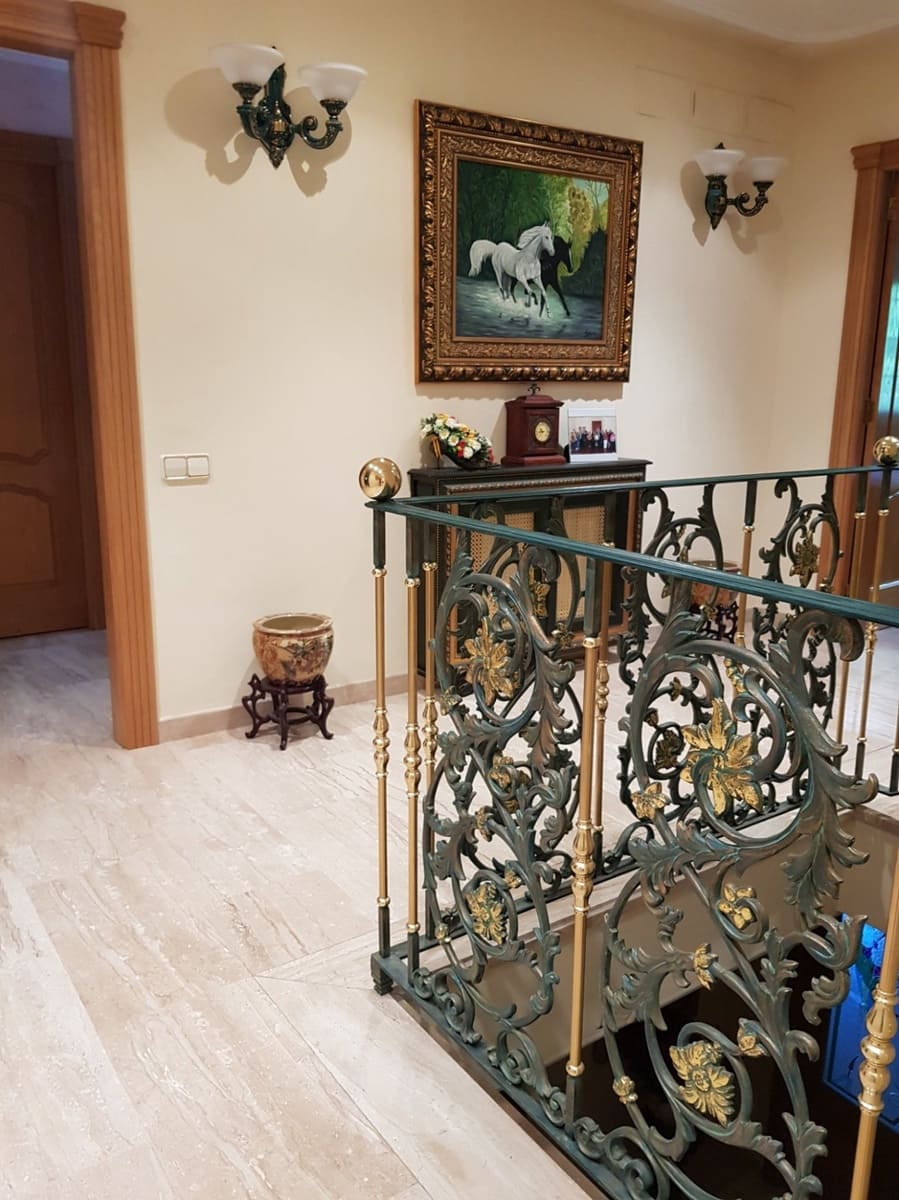 5 soveværelse Rækkehus til salg i Albaida med garage - € 550.000 (Ref: 6198513)