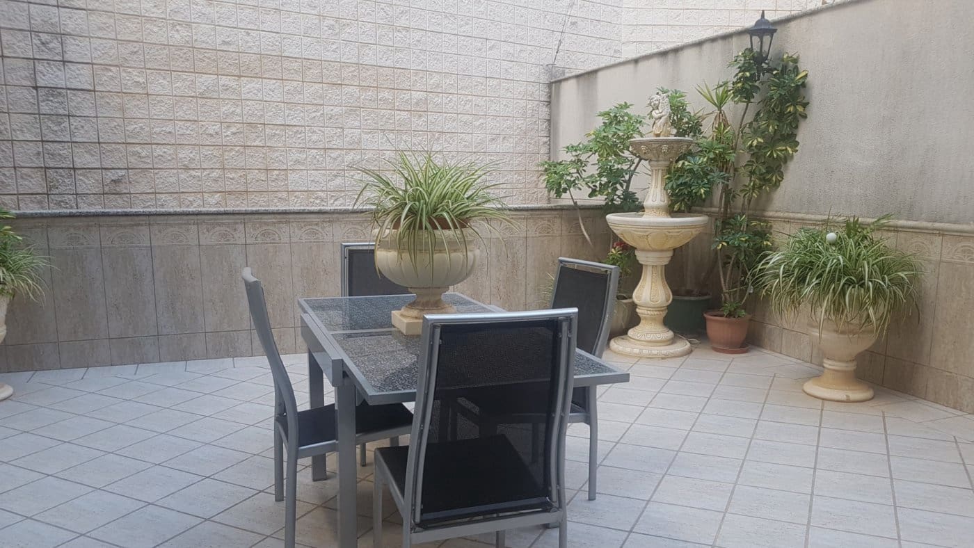 5 soveværelse Rækkehus til salg i Albaida med garage - € 550.000 (Ref: 6198513)