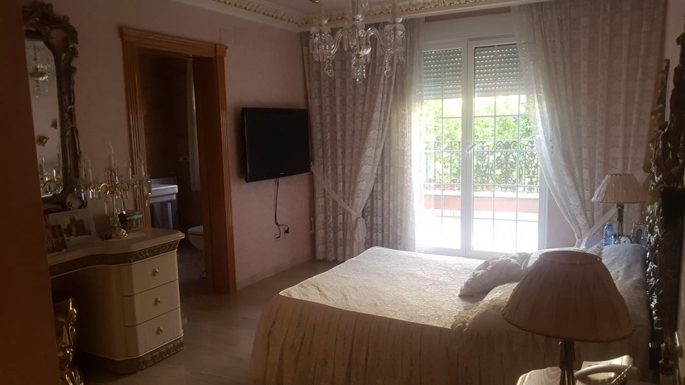 5 soveværelse Rækkehus til salg i Albaida med garage - € 550.000 (Ref: 6198513)