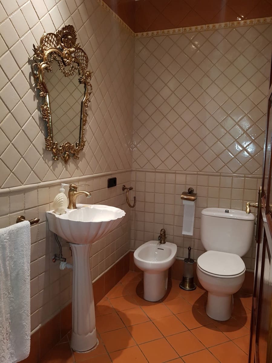 5 soveværelse Rækkehus til salg i Albaida med garage - € 550.000 (Ref: 6198513)