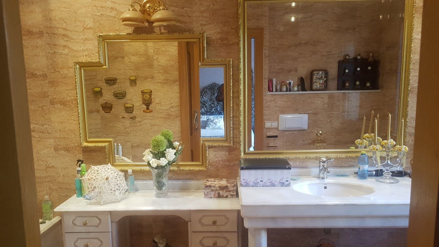 5 soveværelse Rækkehus til salg i Albaida med garage - € 550.000 (Ref: 6198513)