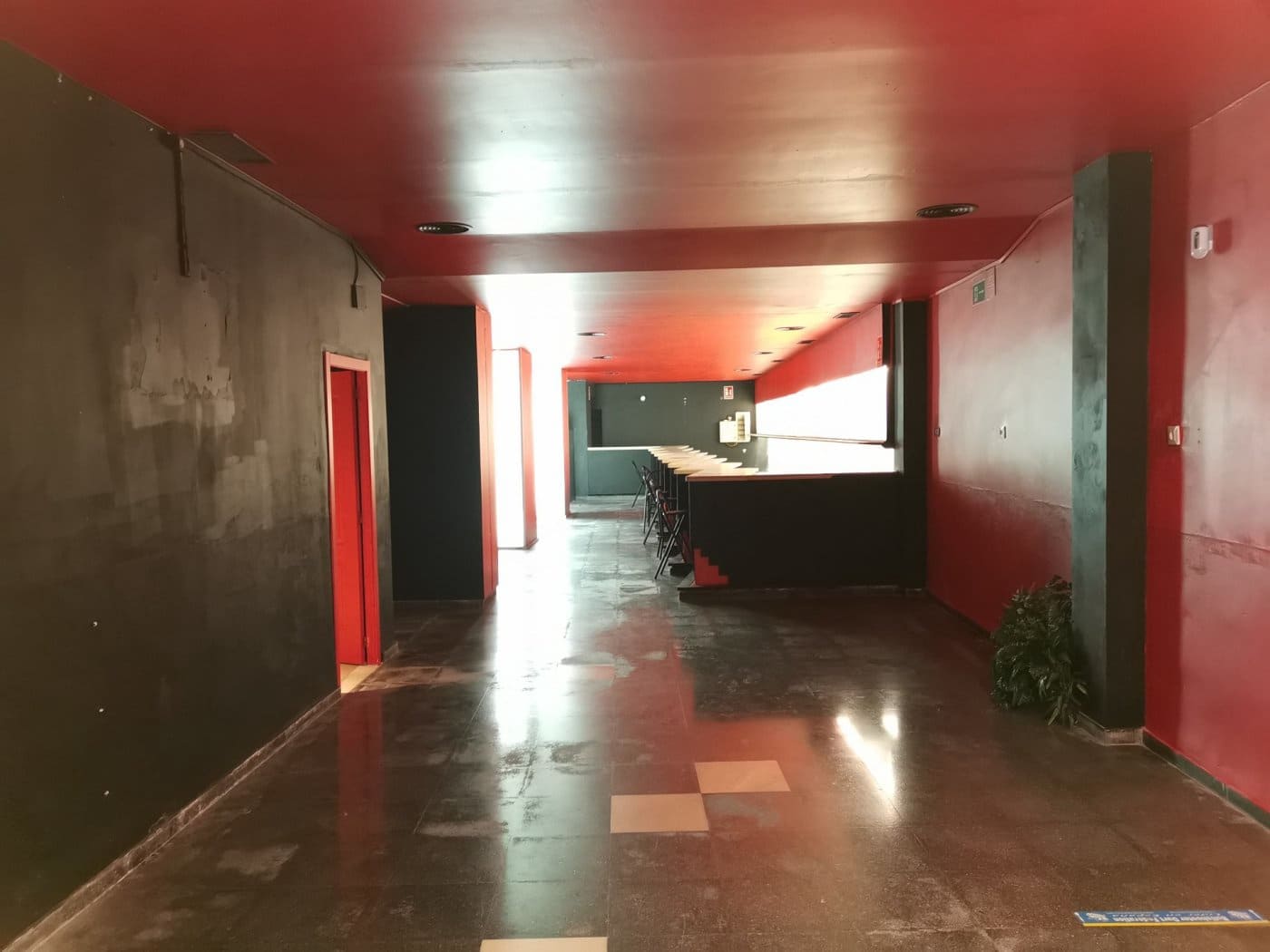 Kommersiell til salgs i Ontinyent - € 168 000 (Ref: 6745895)