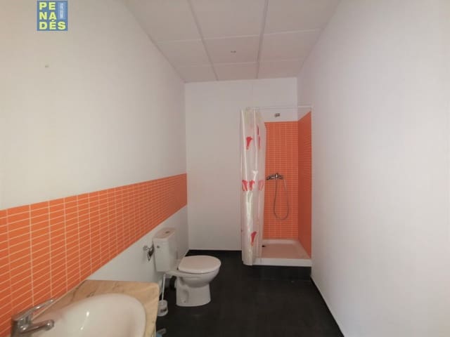 Commercial for sale in Ontinyent - € 55,000 (Ref: 6745935)