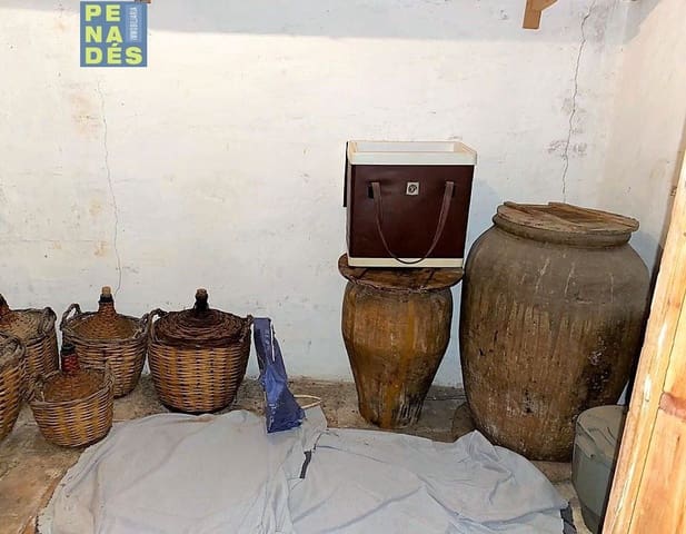 3 soveværelse Byhus til salg i Agullent - € 45.000 (Ref: 7004219)