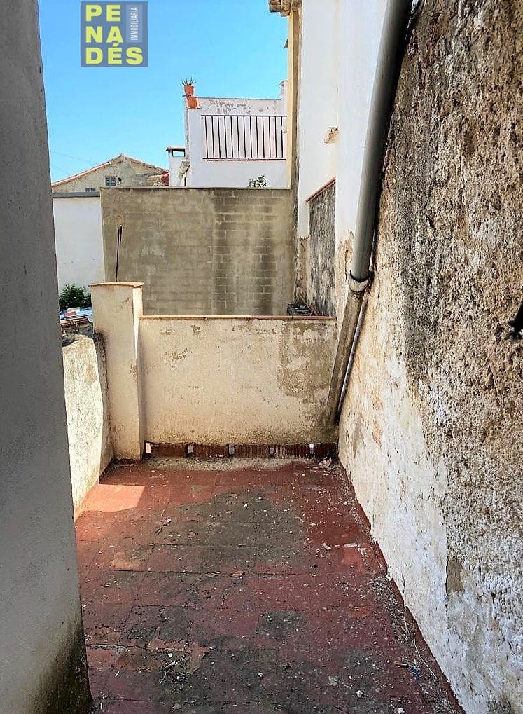 3 soveværelse Byhus til salg i Agullent - € 45.000 (Ref: 7004219)